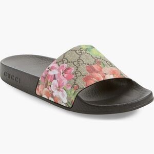 Gucci Pursuit Slide Sandals